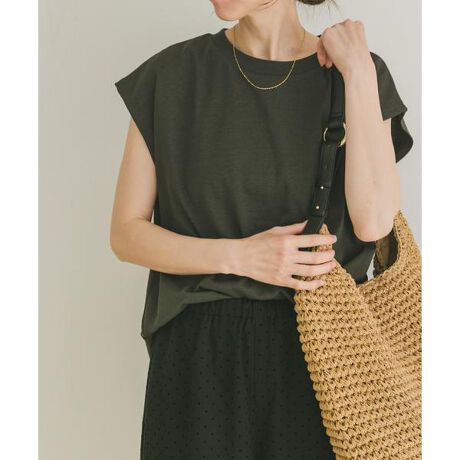 [^ԁFITA5-21B006]ƂSnKȃN[lbÑm[X[uTVcB͌班fUCŁACɂȂ錨肰ȂJo[BCłAEgłoX悭܂Aꂩ̋G߂ɊԈႢȂ̈ꖇłBy2025 Spring^Summerzy25SSzi摜́A̓p\RȂǂ̉{ɂAۂ̐FƈقȂČꍇ܂B\߂Bi̐F̖ڈ́AiP̂̉摜QƂBCɓo^̂߁Cɓo^íA}Cy[WɂČ݂̉i݌ɏ󋵂̊mF\łBXg̊Ǘɐ񂲗pBfފ : ₠(WHTC L.GREGE)Lk : ₠藠n : Ȃ : Ȃ|Pbg : Ȃ