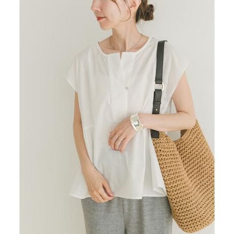 [^ԁFITA5-23A034]邾ŃT}ɂȂAChXLbp[uEXB̗͂𔲂bNXƏ炵킹ꖇBt`X[uɐ؂ւƃMU[{fUCAقǂ悭L铮̂VGbg܂Bqbvɂ䊴肰Ȃ̌^Jo[AוɂfUCŁAꖇł蒅fBx[VbNȃubNƃzCgAu₩ȃXgCvu[3FWJłBy2025 Spring^Summerzy25SSzi摜́A̓p\RȂǂ̉{ɂAۂ̐FƈقȂČꍇ܂B\߂Bi̐F̖ڈ́AiP̂̉摜QƂBCɓo^̂߁Cɓo^íA}Cy[WɂČ݂̉i݌ɏ󋵂̊mF\łBXg̊Ǘɐ񂲗pBfފ : ₠(WHTC BLU)Lk : Ȃn : Ȃ : Ȃ|Pbg : Ȃ