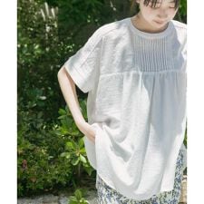 ピンタックレースブラウス