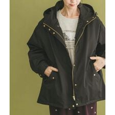 アイテムズ アーバンリサーチ(ITEMS URBAN RESEARCH)のキルトライナー付きマウンテンパーカー