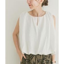 バルーンスリーブノースリブラウス