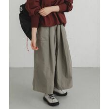 『UR TECH』 ナイロンタッサーワイドパンツ