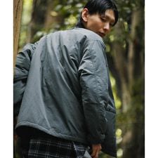 エカル(EKAL)の『UR TECH』ナイロンタッサーブルゾン