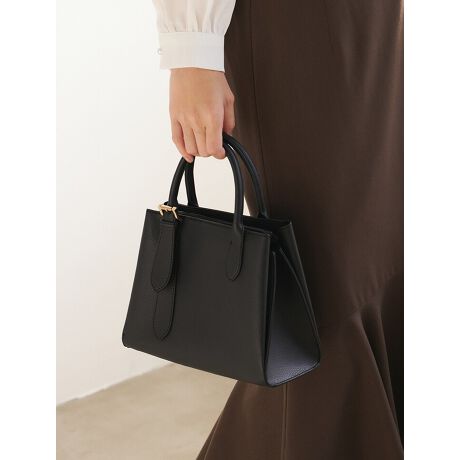 [^:SH19F0086]ꂽfUCőlfBȃnhobOTChɂ̂݃xgnhfUCۓIȃnhobOB`VGbg̏iȘȂ܂Aꂽl͋̕Co܂BJWA炫ꂢ߂܂ŕLR[fBl[gɃ}b`AIIt킸Ɋ􂷂ЂƕiłBydlz---------------|Pbg̐FB5[Fsz[Fybg{gFi350mljV_[RFL()̑Fd؂肪3܂---------------J̓Ă̎̎x₷́AvGFƐFڂ肪N\܂B舵ɂ͏\CBFAFڂ̖h~ɂẮAv̕\ʂɔ疌hXv[⃁eiXICłΉ܂BCȂƂ܂̂ŁAZF̃obOgpۂ́AF̂mƂ̍킹ɂӂB