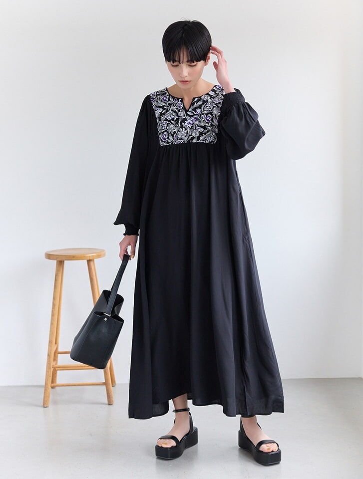 刺繍レーススリーブティアードワンピース | PROPORTION BODY