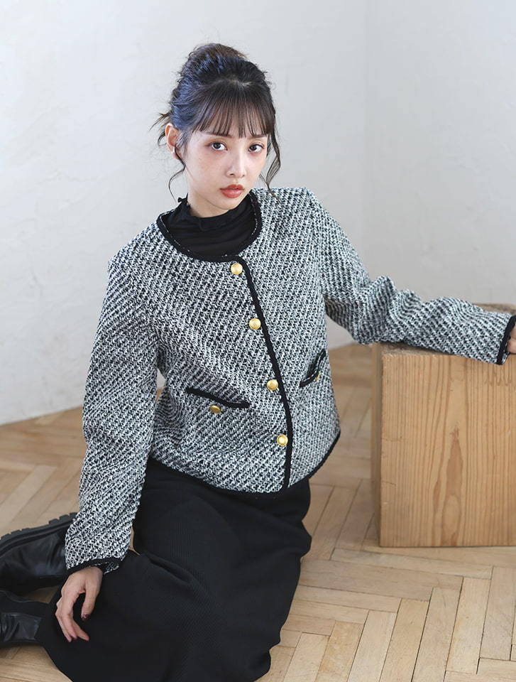 【新品】スローブイエナ　ツイードVネック ノーカラージャケット　定価¥18700 SLOBE IENA - 23AW 今季新作 SLOBE IENA ループツイードVネック