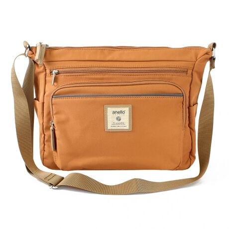 [^:m0334]肵fUCłՂ[oV_[obOőA4TCY[\IOAǂ[|PbgtBobO̒ŖqɂȂ肪ȏƕĎ[oāAԑ傫|PbgB5TCỶו܂BC[̓_ut@Xi[ōEǂ炩łJ₷IA4TCYΉȂ̂ŒʋΒʊwɉăIIt킸gV_[obOłByTCYicmjzF31AF23A}`F10V_[~F69-127~3ydʁigjz380ydlzJF_ut@Xi[OFt@Xi[|Pbg~2AI[v|Pbg~2Awʃ|Pbg~2FI[v|Pbg~4yfށz|GXeTCY͓XuOTCYłB^O̕\LƂ͈قȂꍇ܂Biɂ̍ꍇ܂̂ŗ\߂Byӎzfނ̐A̓̂܂BXł̓[J[疧Ԃœ׌Aȉēx܋lߒvĂ܂̂ŁAXɂ鏤iƂ͈ႢÂ܂B̂gpAȂǂŋCɂȂ͂قƂǊȂȂ܂̂ł܂B􂢂͔Aꂽꍇ͊@ĉBʐ^̏iƎۂ̏i̓uEUɂāAFقȂꍇ܂̂ŁA\߂܂B