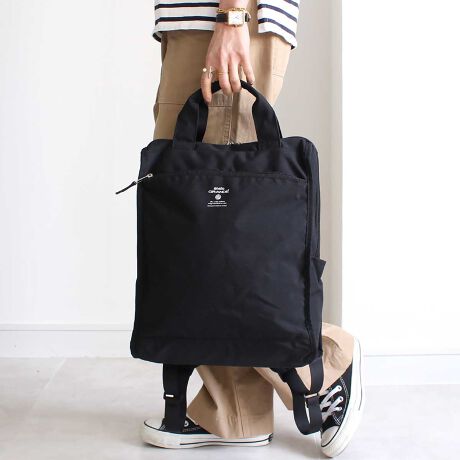 [^:m0171]v10|PbĝՂ葽[bNTbNB߉\ȃV_[̓bNRꉺ炸ARɈSziV410gƌyʁAwʂɃNbVƒʋC郁bVfނgpĂĒԔwĂĂɂBAO킹10̃|PbgĎ[͂QIA4TCY܂eʃTCYŒʋ΁EʊwE}}obOEꔑsȂǕLV[ő劈􂵂܂H{ꂽ|GXenŁAJ̓łSBǂȃX^CɂރVvȃfUCŒjpłǂȔN̕łgƂł܂ByTCYicmjzF30AF35A}`F11V_[~F62-83~5.5荂F8.5ydʁigjz410ydlzJF_ut@Xi[OFt@Xi[|Pbg~1AbV|Pbg~1A{g|Pbg~2Awʃt@Xi[~1FI[v|Pbg~3At@Xi[|Pbg~1Ayz_[~1yfށz|GXeTCY͓XuOTCYłB^O̕\LƂ͈قȂꍇ܂Biɂ̍ꍇ܂̂ŗ\߂Byӎzfނ̐A̓̂܂BXł̓[J[疧Ԃœ׌Aȉēx܋lߒvĂ܂̂ŁAXɂ鏤iƂ͈ႢÂ܂B̂gpAȂǂŋCɂȂ͂قƂǊȂȂ܂̂ł܂B􂢂͔Aꂽꍇ͊@ĉBʐ^̏iƎۂ̏i̓uEUɂāAFقȂꍇ܂̂ŁA\߂܂B