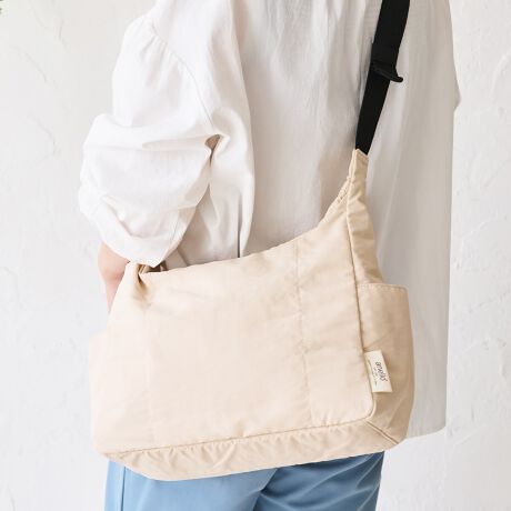 [^:n1113]ʋΒʊwɂg₷悢TCY̝V_[A4TCY҂[łA}`̂ŁAו񎝂łS̎[́}bgȃiCnƓɔ̃Rbgn킹A͂HƐ􂦂dlȂ̂łyX̂Ƃ͂łBV_[obNt̂߁Aq܂Ƃ̂oɂIXXIyTCYicmjzF32AF23A}`F15V_[~F -139~3.8ydʁigjz240ydlzCJFt@Xi[FI[v|Pbg~2OFTCh|Pbg~2yfށziCTCY͓XuOTCYłB^O̕\LƂ͈قȂꍇ܂Biɂ̍ꍇ܂̂ŗ\߂Byӎz{v܂PVCPUȂǂ̃tFCNU[̏íAfނ̐A̓̂܂BXł̓[J[疧Ԃœ׌Aȉēx܋lߒvĂ܂̂ŁAXɂ鏤iƂ͈ႢÂ܂B̂gpAȂǂŋCɂȂ͂قƂǊȂȂ܂̂ł܂Bʐ^̏iƎۂ̏i̓uEUɂāAFقȂꍇ܂̂ŁA\߁A܂B