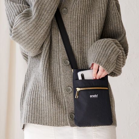 [^:m0422]TuobOƂĂƂ܂Łcɂ֗Iĉ~jV_[obOCxgEs̃TuobOEUAAEghAȂǂɂgLV[ő劈􂵂܂BRpNgȂ|Pbĝŏ̎dɂ܂肽߂GRobOȂǂ[ĂƉוTuobOƂĎĝ֗IfނȂ̂ŉJ̓̂oɂX}zTbƎ[ł镝L߂̃I[v|PbĝłqlƂ̂oybgƂ̂Uɂ֗łBV_[xg͂D݂̒ɒł܂ByTCYicmjzF14AF21V_[~F70-135.5~2ydʁigjz120ydlzCJF}Olbg{^OFt@Xi[|Pbg~1AI[v|Pbg~1yfށz|GXeTCY͓XuOTCYłB^O̕\LƂ͈قȂꍇ܂Biɂ̍ꍇ܂̂ŗ\߂Byӎz{v܂PVCPUȂǂ̃tFCNU[̏íAfނ̐A̓̂܂BXł̓[J[疧Ԃœ׌Aȉēx܋lߒvĂ܂̂ŁAXɂ鏤iƂ͈ႢÂ܂B̂gpAȂǂŋCɂȂ͂قƂǊȂȂ܂̂ł܂B􂢂͔Aꂽꍇ͊@ĉBʐ^̏iƎۂ̏i̓uEUɂāAFقȂꍇ܂̂ŁA\߁A܂B