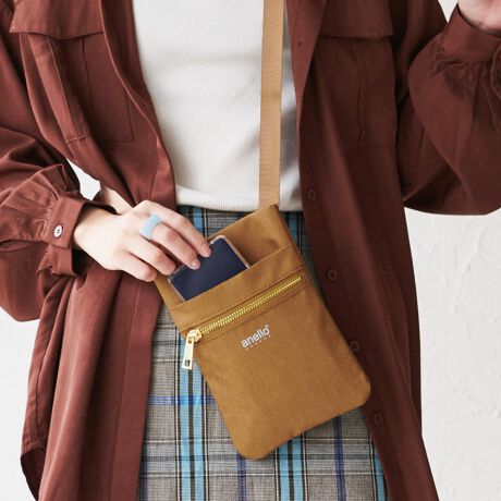 [^:m0422]TuobOƂĂƂ܂Łcɂ֗Iĉ~jV_[obOCxgEs̃TuobOEUAAEghAȂǂɂgLV[ő劈􂵂܂BRpNgȂ|Pbĝŏ̎dɂ܂肽߂GRobOȂǂ[ĂƉוTuobOƂĎĝ֗IfނȂ̂ŉJ̓̂oɂX}zTbƎ[ł镝L߂̃I[v|PbĝłqlƂ̂oybgƂ̂Uɂ֗łBV_[xg͂D݂̒ɒł܂ByTCYicmjzF14AF21V_[~F70-135.5~2ydʁigjz120ydlzCJF}Olbg{^OFt@Xi[|Pbg~1AI[v|Pbg~1yfށz|GXeTCY͓XuOTCYłB^O̕\LƂ͈قȂꍇ܂Biɂ̍ꍇ܂̂ŗ\߂Byӎz{v܂PVCPUȂǂ̃tFCNU[̏íAfނ̐A̓̂܂BXł̓[J[疧Ԃœ׌Aȉēx܋lߒvĂ܂̂ŁAXɂ鏤iƂ͈ႢÂ܂B̂gpAȂǂŋCɂȂ͂قƂǊȂȂ܂̂ł܂B􂢂͔Aꂽꍇ͊@ĉBʐ^̏iƎۂ̏i̓uEUɂāAFقȂꍇ܂̂ŁA\߁A܂B