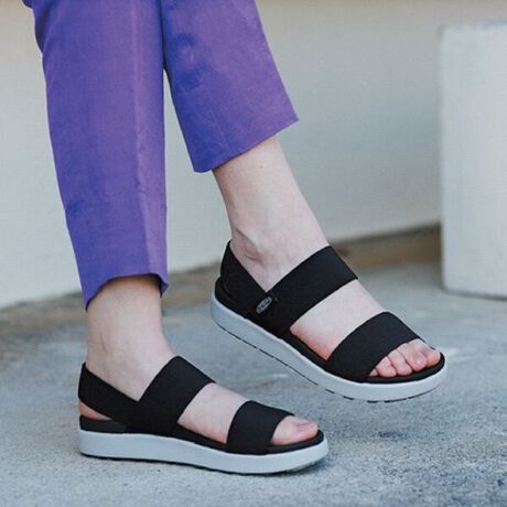 [^:1022620]U[GR}eAnCubhA[oXChBKƃX^C˔AEeՂŔėpXgbvXChfUCBlXȃX^CňpłVvȃfUCɁAKEENƎ̋@\gݍ킹AGRWJv_NgBUPPER : Abp[ɂ̓Xgb`SAƁATCNPET̗pFOOTBED : ̌`ɍ킹ė̐^ꂽEVAtbgxbhKȃNbV𔭊MIDSOLE : yʂŗ򉻂ɂAs̏Ռɘa鈳k^EVA~bh\[DꂽNbVOUTSOLE : ݐՂcAϖՐƃObvɗDꂽm}[LOdl̑ɃtBbg悤Ap̖،^gpTCNPETgp