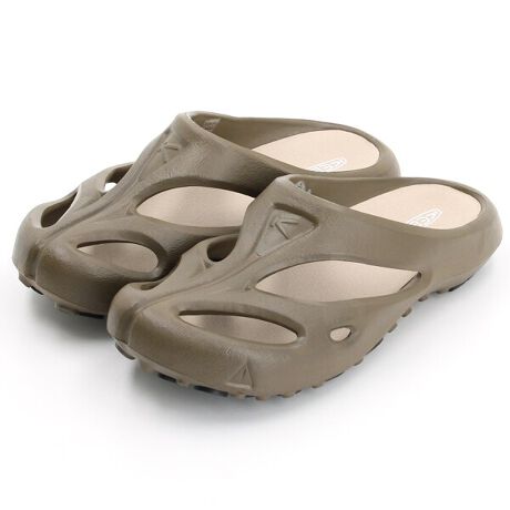 [^:1028606]t[_NbOBėp - At^[X|[cV[YAItBXV[YAK[fjOV[YȂǁAV[Iт܂BSandal WithSocksFfł̒pASocksAt[XSocks܂ŁAgݍ킹ς邱ƂɂA4V[YΉBUPPER : yʂőDݍވkEVAAbp[AYogui ^\tgȗSnApbJudl̃fUCFOOTBED : \tgȑŁAɗDEVAtbgxbhMIDSOLE : yʂŗ򉻂ɂAs̏Ռɘa鈳k^EVA~bh\[DꂽNbVOUTSOLE : ϖՐɗDꂽm}[LOo[AEg\[AKvŏɎgpyʉShanti = OtBbNvg̖A͒PFvg̏i