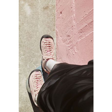 [^:1031341]The Original Outdoor Sneaker.CオAĝƓށBXR܂ŁhhyގɊYOZ[fBNC~OV[YƃRtH[gV[YnCubhAEghAXj[J[BUPPER : Abp[ɂ͏㎿ȓVRvXG[h̗pFOOTBED : ̌`ɍ킹ė̐^ꂽAAR̃}eA̗pdɑ΂Ēׂɂ PU(|E^)tbgxbhMIDSOLE : tbgxbȟ^~bh\[OUTSOLE : ڒn߂郍[vt@Co[AEg\[AݐՂcϖՐƃObvɗDꂽm}[LOdlNC~OV[Y`[tɂAz[h̍[XVXeʋCƑɗD郁bVCjOAhCŉKȗSn񋟃JX^}CYy߂AfBViV[[Xt