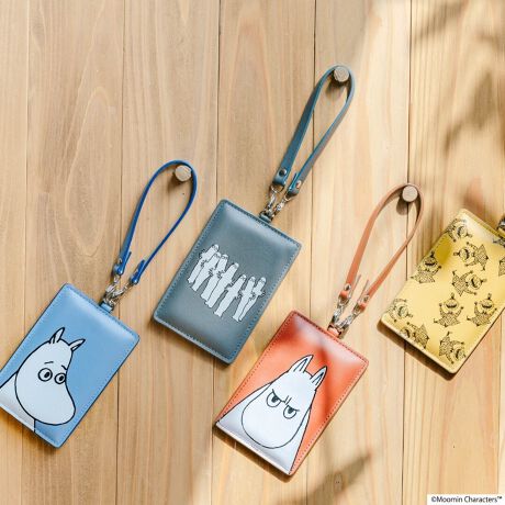 [^:30006]Xgbvt̃pXP[XBobOɂƂĂ`[oł܂BJ[h|Pbg2fށFvJ[FjjA{[~A~[A߂[~MOOMINi[~j́AtBh̍IƂłAƁA|pƂłg[xE\ɂ Ă ܂B[~g[₻̒ԂJL镨́A50ȏ̍XŖ| oł ܂Bł鏬AR~bNXAG{ƂɂObYX|bgAAj[V Ȃǂ́A{tB hł͂ȂA{͂߂Ƃ鑽̍̐lXɈĂ܂B ̓xA100 Nȏ̗jւAv͂߂ƂzobO𐻑銔 AJIOKA.A [~̐EςAobOz̏ő̌܂B[~ƌLȒԂAR~J f UCœʂACeɕϐgAF܂ւ͂܂BQOQTŃu[~vPڂ̏o80NłB 80Ñe[}́gThe door is always openhB [~̕炷[~Jɂ́ǍIȏZl܂B Zl͎RɃ[~₵KAɉ߂܂B hAȂ[~₵́AǂȐ̂ł󂯓̂łB Aꏊ⋏ꏊ̑؂𕨌̒ŌĂقBꂪA ꂪn܂80NO猻݂Ɏ܂ŕς邱Ƃ̂ȂłB