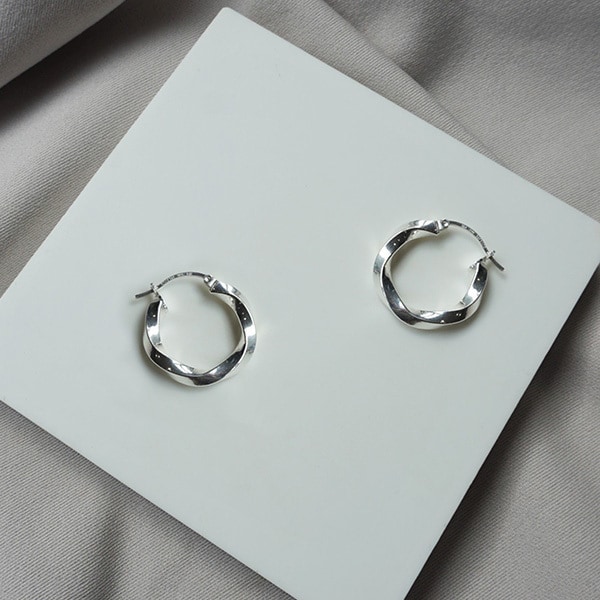 NINA&JULES ハート シルバー ピアス LOYTO STORE｜【NINA&JULES(ニナ・エ・ジュール)】ラインハート