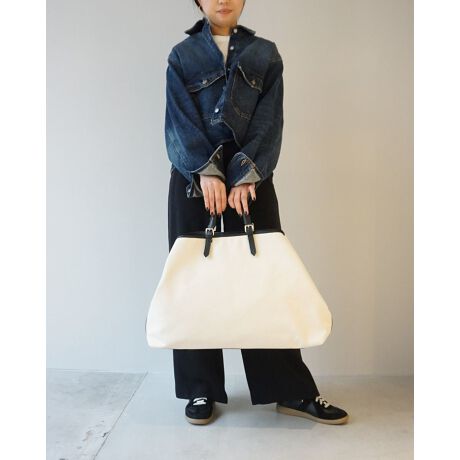 [^:1004272003]iȑeʃLoXobOǂJWAȃLoXnɁAU[̃pCsOiȑ傫߂̃g[gobOB|PbgtĂ̂ŁAgтzAƂƏo\I܂A}`ƂԌ傫ĴŁAoTbƉוĂgc₷ɂꂵ|CgBוA}U[YobO⃌W[ɂ􂷂̂ŁAPĂ΁AIIt킸lXȃV[łgp܂ByRIEMPIRE/Gs[zC^ACh̃obORNVBOWA[uh̃mÂŔ|nElZwiɁAiłāAĂ镁ՓIȃVvAuh|V[Bɂ̂lߍłlɂȂAfUCƎg₷𕹂ACeĂ܂B