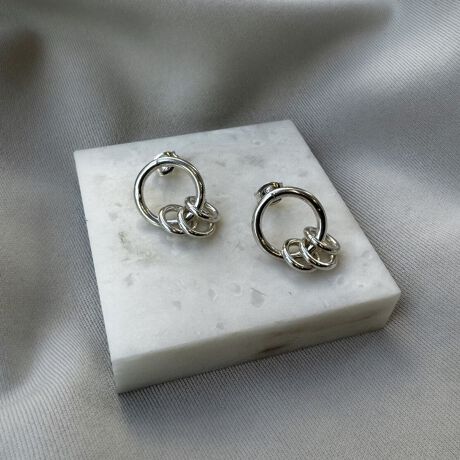 [^:1015183005]4̃OȂVo[sAXBgvO؂₩ɗĥŁÃ|CgAwȂǂ̓ʂȓ̃ANZg܂ŁAL􂵂܂Byʐ݌vȂ̂ŁAԂ̒pɂȂȂD́BюŔPVo[sAXłBEp|[`tVo[925̕ۊǕ@ɂĖ̍܂1_ۊǂĂƁA_hAϐFÂ炢ԂۂƂł܂B@ɂĂpɏ_炩zŗD@ĂƁA蒷ꂢȏԂۂƂł܂BCɓɓo^ĂƁA[łȏGETł܂IyNina&Jules/jiEGEW[ztXlvwZW_jGERxC2008NɃ[`AX^[OVo[̃WG[uhBiȃVo[925ŃghpW̍D݂̃WG[JAƂzAg̃AgG𗧂グRNV|BVo[̐EgbvNX̎YnłA500Nȏ̉HZp̗j郁LVRŐYBnEl̃nhChZpɂċyʂŕtSnǂAꂽ^CXȃfUCE璍ڂĂB