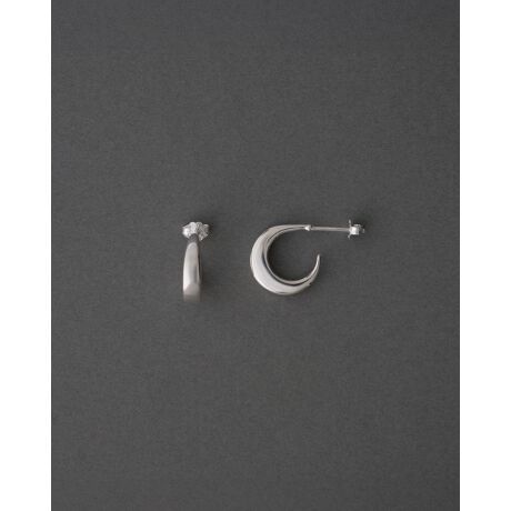 [^ԁF1015183009]C[Wt[vsAXB悢TCYłǂȃX^Cɂ킹₷ACełBEp|[`tVo[925̕ۊǕ@ɂĖ̍܂1_ۊǂĂƁA_hAϐFÂ炢ԂۂƂł܂B @ɂĂpɏ_炩zŗD@ĂƁA蒷ꂢȏԂۂƂł܂ByNina&Jules/jiEGEW[ztXlvwZW_jGERxC2008NɃ[`AX^[OVo[̃WG[uhBiȃVo[925ŃghpW̍D݂̃WG[JAƂzAg̃AgG𗧂グRNV|BVo[̐EgbvNX̎YnłA502Nȏ̉HZp̗j郁LVRŐYBnEl̃nhChZpɂċyʂŕtSnǂAꂽ^CXȃfUCE璍ڂĂB