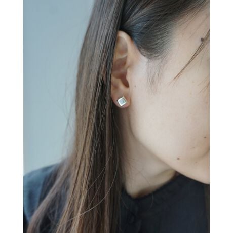 [^:1014283019]VvŐꂽfUC̃XNGA^Vo[sAXłB悢݂Ɗۂ݂ттtHAiƏ_炩o܂BǂȃR[fBl[gɂ킹₷Aig͂AItBXtH[}ȃV[ɂZBVo[̋Pł肰Ȃ݊A܂𖾂邭Ă܂BVvȂACeł̂ŁAv[gɂIXXłBp|[`tVo[925̕ۊǕ@ɂĖ̍܂1_ۊǂĂƁA_hAϐFÂ炢ԂۂƂł܂B@ɂĂpɏ_炩zŗD@ĂƁA蒷ꂢȏԂۂƂł܂ByNina&Jules/jiEGEW[ztXlvwZW_jGERxC2008NɃ[`AX^[OVo[̃WG[uhBiȃVo[925ŃghpW̍D݂̃WG[JAƂzAg̃AgG𗧂グRNV|BVo[̐EgbvNX̎YnłA506Nȏ̉HZp̗j郁LVRŐYBnEl̃nhChZpɂċyʂŕtSnǂAꂽ^CXȃfUCE璍ڂĂB