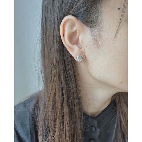 [^:1014283035]̃n[g`[t̃sAXB肰ȂTCYłA݊QłBVo[925nEl̃nhChZpɂāASnǂdグĂ܂Bp|[`tSILVER̕ۊǕ@ɂĖ̍܂1_ۊǂĂƁA_hAϐFÂ炢ԂۂƂł܂B@ɂĂpɏ_炩zŗD@ĂƁA蒷ꂢȏԂۂƂł܂ByNina&Jules/jiEGEW[ztXlvwZW_jGERxC2008NɃ[`AX^[OVo[̃WG[uhBiȃVo[ŃghpW̍D݂̃WG[JAƂzAg̃AgG𗧂グRNV|BVo[̐EgbvNX̎YnłA511Nȏ̉HZp̗j郁LVRŐYBnEl̃nhChZpɂċyʂŕtSnǂAꂽ^CXȃfUCE璍ڂĂB