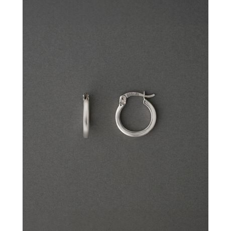 [^:1014283061]tbgȃfUCIȃsAXBGbWIŁAX^CbVȈۂɁB悢TCYłǂȃX^Cɂ킹₷ACełBp|[`tVo[925̕ۊǕ@ɂĖ̍܂1_ۊǂĂƁA_hAϐFÂ炢ԂۂƂł܂B@ɂĂpɏ_炩zŗD@ĂƁA蒷ꂢȏԂۂƂł܂ByNina&Jules/jiEGEW[ztXlvwZW_jGERxC2008NɃ[`AX^[OVo[̃WG[uhBiȃVo[925ŃghpW̍D݂̃WG[JAƂzAg̃AgG𗧂グRNV|BVo[̐EgbvNX̎YnłA523Nȏ̉HZp̗j郁LVRŐYBnEl̃nhChZpɂċyʂŕtSnǂAꂽ^CXȃfUCE璍ڂĂB