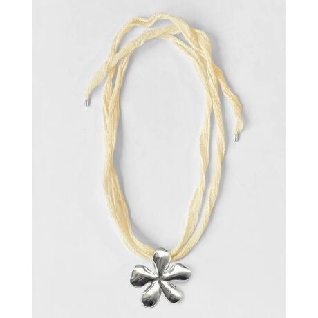 [^:1125181036]Lb`[ȃfUCŐlڂЂBlisst[lbNXBtFA[VN͂ƂĂ炩Aɂ₳SnłBVN̐[͋ŎdグĂ̂ŁAi؂₩ɍʂ邱Ƃł܂BR[fBl[gCɉ؂₩ɂĂʂȃlbNXłBt[̃J[̓Vo[łBp{bNXtyKara Yoo/JEzJi_EoN[o[_̃f~t@CWG[uhAKara Yoo (JE)jAX̂v|[VƗVѐŜȒPȃVGbgdAX̃CtX^CɃtBbgAVvňۓIȃfUCnBX[t@bṼvZXꂽ̂ÂsB