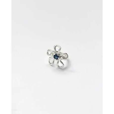 [^:1125182040]茳ɉԂ炩AC؂₩ɂĂt[OB^񒆂ɖ{̕΂AVѐSӂfUCłBقǂ悢TCỸt[`[tƂ肰ȂP΂A茳؂₩ɍʂ܂ByʂȂɑ݊̂郊ÓAȒPɃR[fBl[giグĂ܂B3̕΂炨D݂̃J[IтBp{bNXtyKara Yoo/JEzJi_EoN[o[_̃f~t@CWG[uhAKara Yoo (JE)jAX̂v|[VƗVѐŜȒPȃVGbgdAX̃CtX^CɃtBbgAVvňۓIȃfUCnBX[t@bṼvZXꂽ̂ÂsB