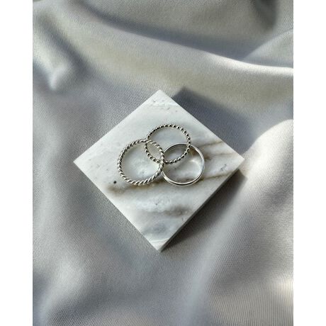 [^:1015182031]VvȃVo[OAcCXgOA{[O3_ZbgBgݍ킹ł܂܂ȃX^CO\I1AŒΑ@ׂȃVGbgɁA3AŒΐꂽۂɁBD݂ŃX^COy߂铖XC`IVACełBp|[`t??????Vo[925̕ۊǕ@ɂĖ̍܂1_ۊǂĂƁA_hAϐFÂ炢ԂۂƂł܂B@ɂĂpɏ_炩zŗD@ĂƁA蒷ꂢȏԂۂƂł܂ByNina&Jules/jiEGEW[ztXlvwZW_jGERxC2008NɃ[`AX^[OVo[̃WG[uhBiȃVo[925ŃghpW̍D݂̃WG[JAƂzAg̃AgG𗧂グRNV|BVo[̐EgbvNX̎YnłA601Nȏ̉HZp̗j郁LVRŐYBnEl̃nhChZpɂċyʂŕtSnǂAꂽ^CXȃfUCE璍ڂĂB