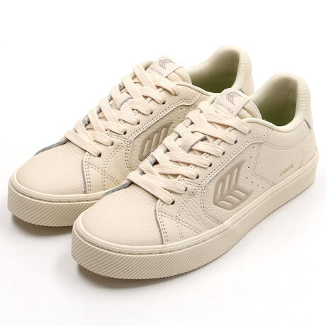 [^:SALVAS PREMINUM]TChSڂX}[gȃXj[J[TChSڂX}[gX^CXj[J[uSALVASvv݂̗ǂv~AU[̗pfoBoJiCYX^Cǂȃ{gXƂ悭V[I΂ȂfɍǉꂽfBC\[͐AoCIx[X̃NbVjOԂ̕sɂKłB܂tbgxbhɂ̓RN̗pAz@\̑ɃtBbgptH[}Xێ܂BAEg\[͓VRS(i`o[)̗păObvfłB