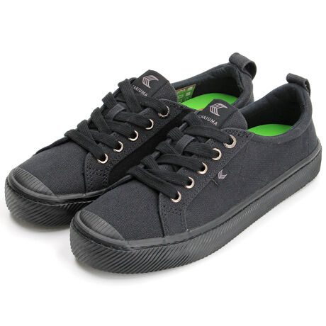 [^:OCA LOW CANVAS]TChSȂVvȃLoXXj[J[VRSAEg\[Obv߂܂B܂tbgxbhɃRN\s̑uyĂ܂B