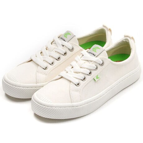 [^:OCA LOW CANVAS]TChSȂVvȃLoXXj[J[VRSAEg\[Obv߂܂B܂tbgxbhɃRN\s̑uyĂ܂B