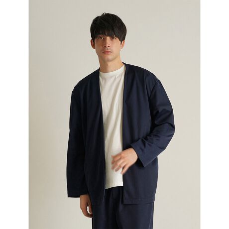 [^ԁF305104010]yTRANSITIONzREAMIDE bV m[J[R[fBKWPbgԂĐuREAMIDEvfނgpAʋCẺKWPbgoI_炩ȃh[vɂ킦̂郂[heCXgȃm[J[WPbgBx^ɂƂ͊΂ދG߂ɍœKȃACełBfނœWJ̃C[W[pcyTRANSITIONzREAMIDE bVC[W[pc(iԍF305113030)ƍ킹ZbgAbvR[fŁATXeiu~[hȃX^Cy݂܂B莝̃XbNX`mpō킹LCڂȃX^COAChpcfjƍ킹JWAȃX^CO܂ŕL􂷂邷ACeƂȂĂ܂BVGbgǂƂ̃bNXTCWOfރ|GXe 56%AiC 44%YTCY\Lɂ2MTCYA3LTCYA4XLTCY ƂȂ܂By肨yׂ݂ɁzîCɓo^J[̍ēגʒmAXg1_̒ʒmAZ[̒ʒm󂯂邱Ƃł܂BuĥCɓo^ViēדAuĥȏ󂯎邱Ƃ܂B