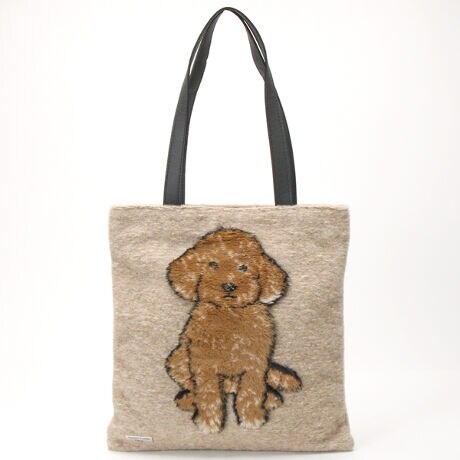 [^:201SH]uTERESA CAMBIieTEJrjv́A2006NɃC^AEtBcFߍx̃V[jŁAJrƂ̌ZłeTƃWRɂĐݗꂽobO&ANZT[uhłBSĂ̐i̓C^Aŏn̐ElɂĒJɐ삳ĂAiƋ@\ɍו܂łĂ܂B