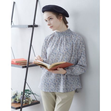 [^:415R2302]_ȃyCY[􉽕vgvI[o[uEXB݂Ƒ̃V[OfUC_炩ȃtF~jo܂BƂG̃|GXefނgpĂ܂B