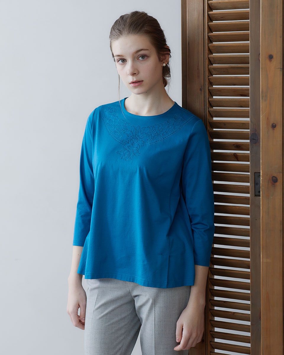 刺しゅうカットソー | マリサグレース(Marisa Grace) | マルイウェブ