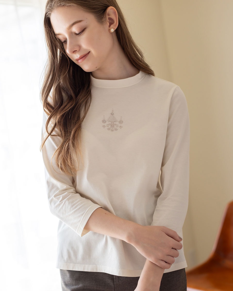 マリサグレース（Marisa Grace）/オーナメント刺しゅうカットソー オーナメント刺しゅうカットソー | マリサグレース(Marisa Grace