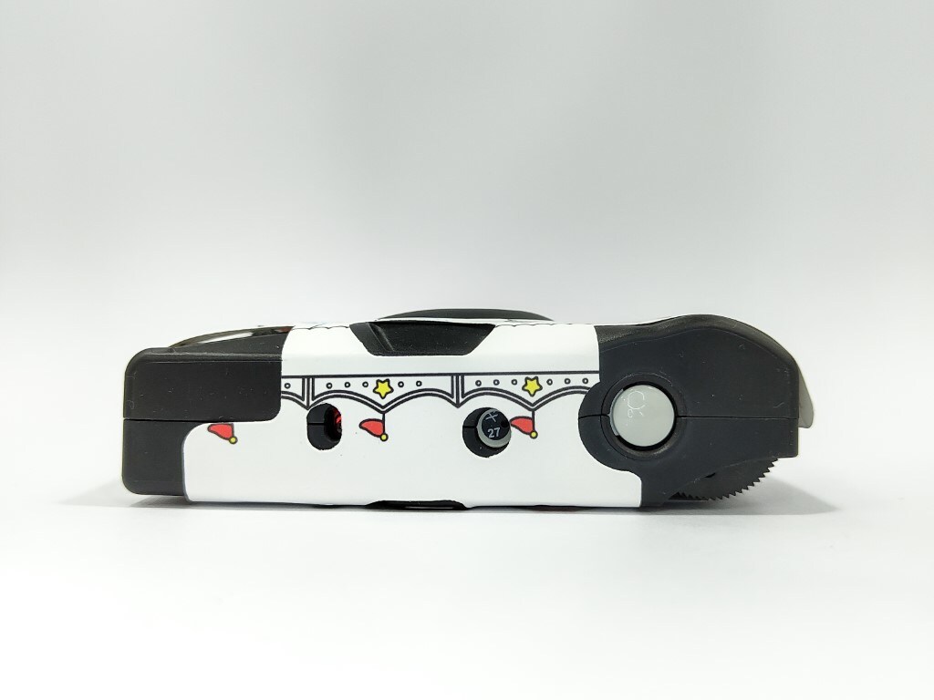 新品未開封★YASHICA HELLO KITTY 使い捨てカメラ ３個セット YASHICA Single Use Film Camera (Hello Kitty Playgound