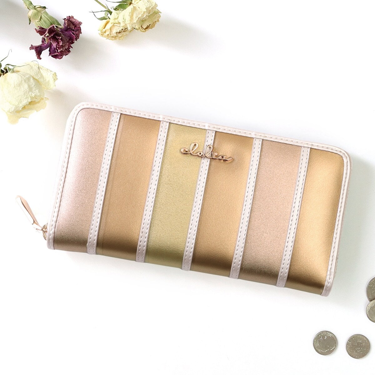 アナスイヴィンテージボタン ラウンド長財布　キャメル ヴィンテージボタン ラウンド長財布 | アナ スイ(ANNA SUI