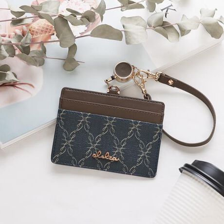 [^:clelia-18031][^:clelia-18031]ɂđSꗥFkCAꌧF1320~y^izSꗥFkCAꌧF2420~y[ցz[֑SꗥFzւɐ؂ւ̏ꍇF{B550~EkC/ꌧ1320~[ւł̒ӁzBw͂wł܂Bӎ̐F╗ɋ߂Ȃ悤ɎBeAĂ܂ApPCAX}[gtH̃fBXvC̈ႢɂČقȂꍇ܂BVigpiłAi̐\ɂAǂĂȂǂꍇ܂BC␅GɂAFFڂ邱Ƃ܂B舵̒ӎɂĂ͐i^OmF܂BuhFClelia NAV[YFBelle xFiԁFCL-18031J[Fx[W[ ACr[O[ }hiu[ ~XeAXu[ ~bhiCgubN{̃TCYF W11.0~H8.0cm~D0.5cmdʁF50g@dlFJ[h|Pbg~3A[tfށFv