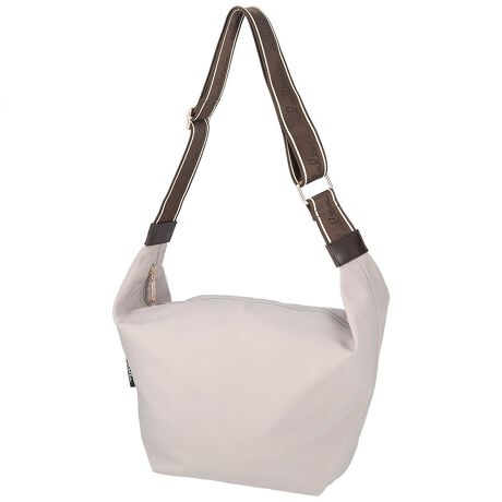 [^:clelia-26120]ӎ̐F╗ɋ߂Ȃ悤ɎBeAĂ܂ApPCAX}[gtH̃fBXvC̈ႢɂČقȂꍇ܂BVigpiłAi̐\ɂAǂĂȂǂꍇ܂BC␅GɂAFFڂ邱Ƃ܂B舵̒ӎɂĂ͐i^OmF܂Bi񁞃uhFClelia NAV[YFSerena Z[iiԁFCL-26120J[FI[uO[AClCr[ARRAp[vAThO[AItubN{̃TCYF W50.0cm(㕔)W21.5cm()~H29.0cm~D12.0cm(ꕔ)dʁF 280gdlF/t@Xi[|Pbg~1AI[v|Pbg~1fށF{/iCAxg/iCċ@\IŁAłăgLNȂƌBȏ̂킪܂܂uhuClelia/NAv̌yʁEeʂ̃iCV_[obOiSTCYjBSerenaiZ[ijV[YےCleliaIWĩxggpBꂽfUCƎg₷AЂƂɁBVvȃfUCȂAHnŉJ≘ɋAg͂AsAEghAV[ł􂷂͔hłByĩ|CgzERpNgȂ̂ɑeʁIڂ̓RpNgȂA}`i12cmjA500mlybg{gAٓAzA|[`Anh^IAm[gA܂肽ݎPAEFbgeBbVȂǁAx̂o◷s̃TuobOɕKvȂ̂SĂۂ܂܂BES̝HnyďvȃiCfނɝH{Ă邽߁A}ȉJ≘ɂSłBEɂ₳LxgS̃IWifUCLxgd𕪎UAւ̕SyB߂\i56`98cmjŁAE΂߂Ǝ݂ɃAWł܂BuhIWĩfUCŁAꂽۂɁBEڂ₷<br>ɂ́A֗ȃt@Xi[|PbgƃI[v|Pbǧv2ނ̃Ci[|PbgtBX}[gtH⌮Ȃǂ̏킸TbƎo܂BEIׂLxȃJ[oG[VI[uO[AClCr[ARRAp[vAThO[AItubN̖Lx5FWJBEMtgɂCleliap̃`bNt܂ɓĂ͂܂B[⎝^тɂgAMtgɂ߂łBEIׂ3TCYWJ̏íASEMEL3TCYWJłBig̉וʂAʋ΁EqāEsȂǂ̃V[ɍ킹čœKȃTCYIт܂BSTCYF W50.0cm~H29.0cmi{iAxETuobOɁjMTCYF W67.0cm~H41.5cmiA4ΉAʋ΁EqĂɁjLTCYF W77.0cm~H49.0cmi1`2̗sEWɁjeTCY̏ڍׂɂẮAeiy[WB