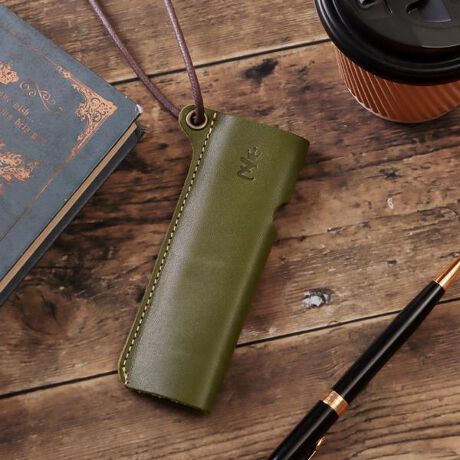 [^:zario-gra-0046]ӎ̐F╗ɋ߂Ȃ悤ɎBeAĂ܂ApPCAX}[gtH̃fBXvC̈ႢɂČقȂꍇ܂BVigpiłAi̐\ɂAǂĂȂǂꍇ܂BC␅GɂAFFڂ邱Ƃ܂B舵̒ӎɂĂ͐i^OmF܂BuhFZARIO-GRANDEE- UIOfiԁFZAG-0046FFL uE ubN lCr[ O[{̃TCYF W4.0~H12.0cmdʁF 10gfށFȖ؃U[(W[Y)