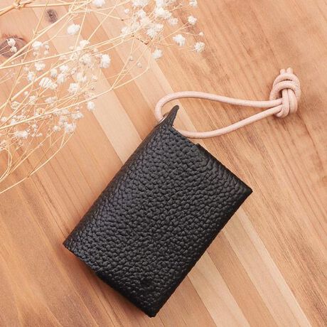 [^:zario-gra-206t]ӎ̐F╗ɋ߂Ȃ悤ɎBeAĂ܂ApPCAX}[gtH̃fBXvC̈ႢɂČقȂꍇ܂BVigpiłAi̐\ɂAǂĂȂǂꍇ܂BC␅GɂAFFڂ邱Ƃ܂B舵̒ӎɂĂ͐i^OmF܂BiF{ {v eBbVJo[uhFZARIO-GRANDEE- UIOfiԁFZAG-206TFFubNA`RALACAO[W{̃TCYF W13~H8~D1cm(J)A W6~H8~D3cm()dʁF 40gfށFvdlFt[Xy[X~1