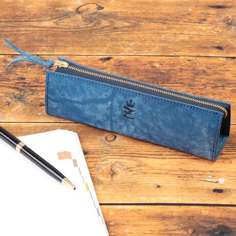 [^:zario-gra-3904]ӎ̐F╗ɋ߂Ȃ悤ɎBeAĂ܂ApPCAX}[gtH̃fBXvC̈ႢɂČقȂꍇ܂BVigpiłAi̐\ɂAǂĂȂǂꍇ܂BC␅GɂAFFڂ邱Ƃ܂B舵̒ӎɂĂ͐i^OmF܂BiFfނ̔FƖyޑl̃U[yP[XuhFZARIO-GRANDEE- UIOfiԁFZAG-3904FF{h[AR[q[ARogu[A[tO[AlCr[AfB[vO[AIWACG[Ai`A[YsN{̃TCYFW19~H5.5~D4.5cmdʁF50gdlF/[Xy[XfށFvivGuEx[j