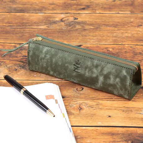 [^:zario-gra-3904]ӎ̐F╗ɋ߂Ȃ悤ɎBeAĂ܂ApPCAX}[gtH̃fBXvC̈ႢɂČقȂꍇ܂BVigpiłAi̐\ɂAǂĂȂǂꍇ܂BC␅GɂAFFڂ邱Ƃ܂B舵̒ӎɂĂ͐i^OmF܂BiFfނ̔FƖyޑl̃U[yP[XuhFZARIO-GRANDEE- UIOfiԁFZAG-3904FF{h[AR[q[ARogu[A[tO[AlCr[AfB[vO[AIWACG[Ai`A[YsN{̃TCYFW19~H5.5~D4.5cmdʁF50gdlF/[Xy[XfށFvivGuEx[j