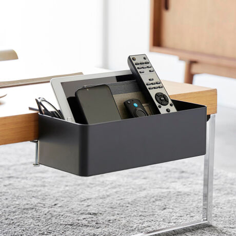 [^:460340]yfUCze[ufXNLgAe[uoXPbgłB邱ƂŏꏊƂ炸AX̂|ȒPłBP[uʂ̂ŁA^ubg[Q[@[dȂ[ł܂B_CjOł́Ae[uׁ̍XEJg[E{g𐮗ڂł܂B\t@`FÃA[XgAfXNɎtĂgp܂B߃lWŐݒuȒPłBV̌1.2cm5cmɑΉĂ܂ByXybNzTCY/30~s18~9.5`11cm(߃lW܂)oXPbgF29.8~s13.8~8.9cmd/1.02kge/{́F1tiFZp`ގ/{́FX`[(̓h)@Y/ω׏d/5kgΉTCY/ޒ[q2.5~s1.2cmȓ̏[dP[u[镨̏[d̎dlɂẮAgp܂ByuhzRƂtoweri^[j͔Ãmg[fUCȎ[V[YBVvŃX^CbVAocŐ@\ł̒XbL֗ɁBnɍĂ悤ȃACe̎[pî|CgłB