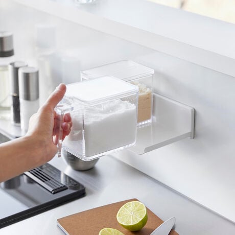 [^:456728]yfUCzʓIȃTCY̒XgbJ[2ׂAXgbJ[bNłB[Ȃ̂Ŗ̂|yɍs܂BtBtbNŌ̂ǖʂ}OlbgtȂKX̗①ɁA^Cɂt\łByXybNzTCY/F17.3~s12cm{́F18~s12.5~6cm(tBtbN܂܂)tBtbNڒʁF6~6cm(1)d/320ge/1ގ/{́FX`[(̓h)@NbV~2FVR[@tBtbN~2F|J[{l[gEPETE|E^Y/p[cʑϔMx/tBtbNF60xp[cʑϗ≷x/tBtbNF|40xω׏d/1.5kgΉTCY/XgbJ[ ^[ S3@XgbJ[ ^[ L2[\B(ʔ)yuhzRƂtoweri^[j͔Ãmg[fUCȎ[V[YBVvŃX^CbVAocŐ@\ł̒XbL֗ɁBnɍĂ悤ȃACe̎[pî|CgłB