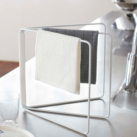 [^:4903208027878]yfUCzgȂƂ̓RpNgɎ[ł܂肽ݕzЃnK[łB݂ɍL܂ByXybNzTCY/[F27.5~s2.2~25cmgpF27.5`53.5~s2.2`54.5~25cme/1ގ/o[FX`[ijNbLA̓hjWCgp[cFVR[Y/yuhzRƂtoweri^[j͔Ãmg[fUCȎ[V[YBVvŃX^CbVAocŐ@\ł̒XbL֗ɁBnɍĂ悤ȃACe̎[pî|CgłB