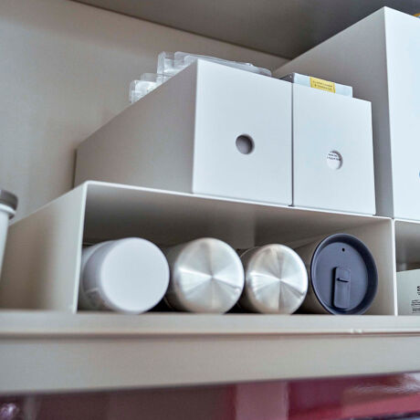 [^:385208]yfUCzfbhXy[XgĎ[̓AbvwႢR̎^bN9.5cm~30.5cm̃ChȎ[Xy[Xʎ[ł֗2gyXybNzTCY/OF31~s27~10cmF30.5~9.5cme/F2gގ/X`[i̓hjY/ω׏d/2kgi1jyuhzRƂtoweri^[j͔Ãmg[fUCȎ[V[YBVvŃX^CbVAocŐ@\ł̒XbL֗ɁBnɍĂ悤ȃACe̎[pî|CgłB