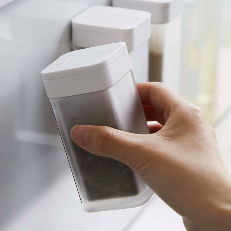 [^:415507]yfUCz{g̔wʂɃ}OlbgtXpCX{głBRɕׂĒuȒ}OlbgŕĎ[钲eV[YłBJ̑傫EAOɃXCh邱ƂŁAgʂ𒲐߂ł܂Bp[cׂ͂ĕċX܂Ő􂦂̂łȒPAlߑւ₷`łBt̃CfbNXV[g΁Ałg₷Ȃ܂ByXybNzTCY/4.8~s5~10cme/120mle/1i{́ACfbNXV[jގ/eFANA}Olbg~߁FVR[W㉺F|G`Y/ϔMx/90xϗ≷x/-40xyuhzRƂtoweri^[j͔Ãmg[fUCȎ[V[YBVvŃX^CbVAocŐ@\ł̒XbL֗ɁBnɍĂ悤ȃACe̎[pî|CgłB